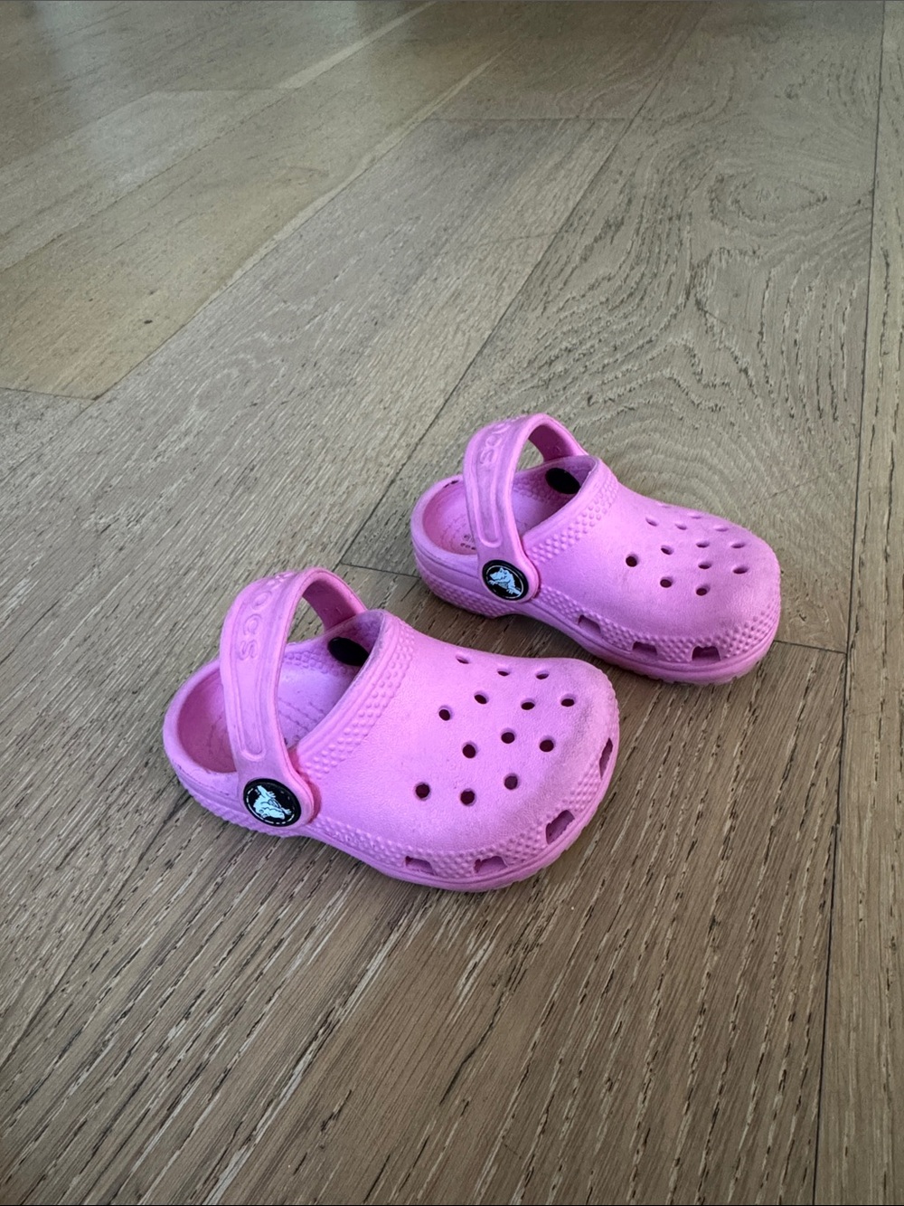 CROCS baby Pink Slip-On Clogs c4 size